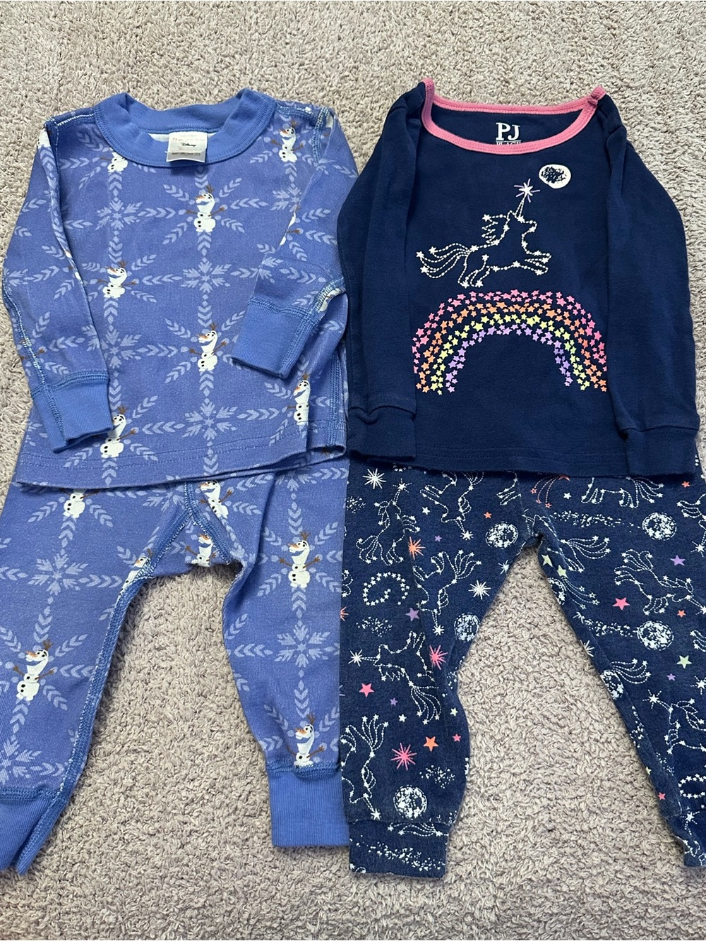 ❄️🦄 Girls 12-18M Pajama Bundle Disney Olaf + Glow Unicorn
